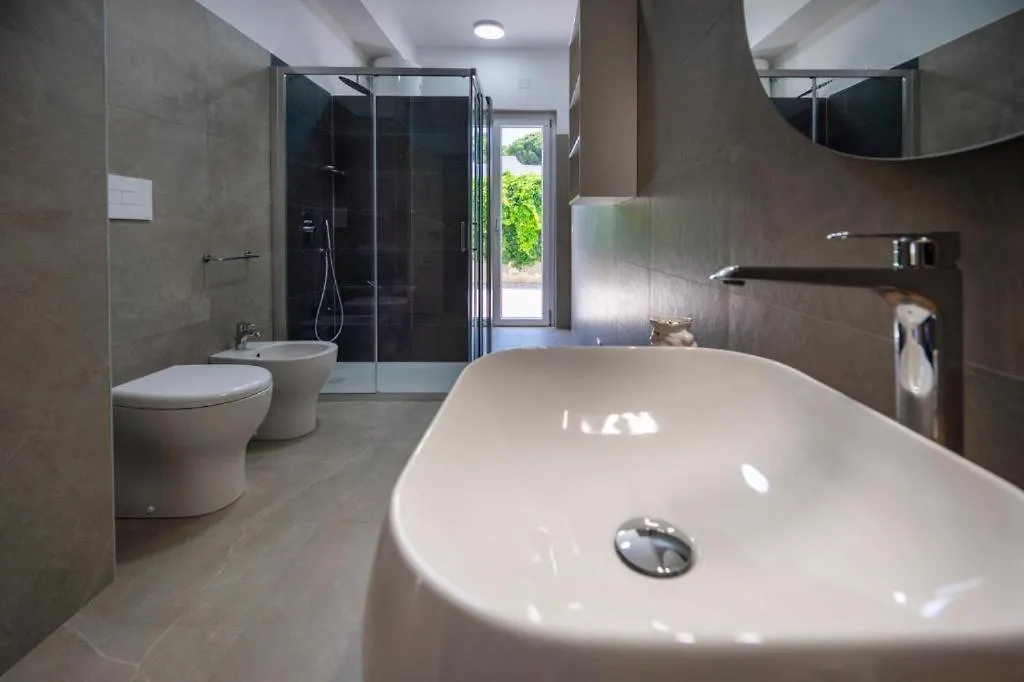 Villa Del Cavaliere فونتاني بيانكي